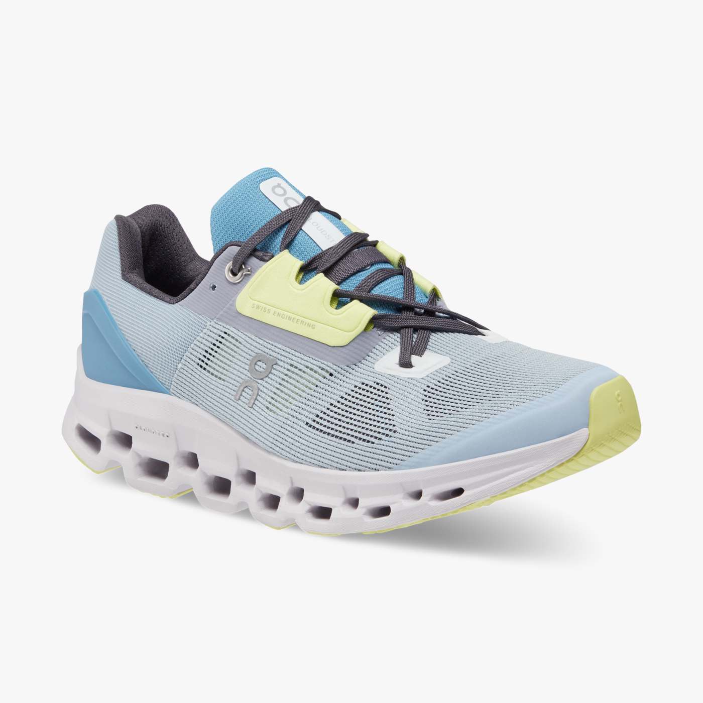 Women's Cloudstratus 3